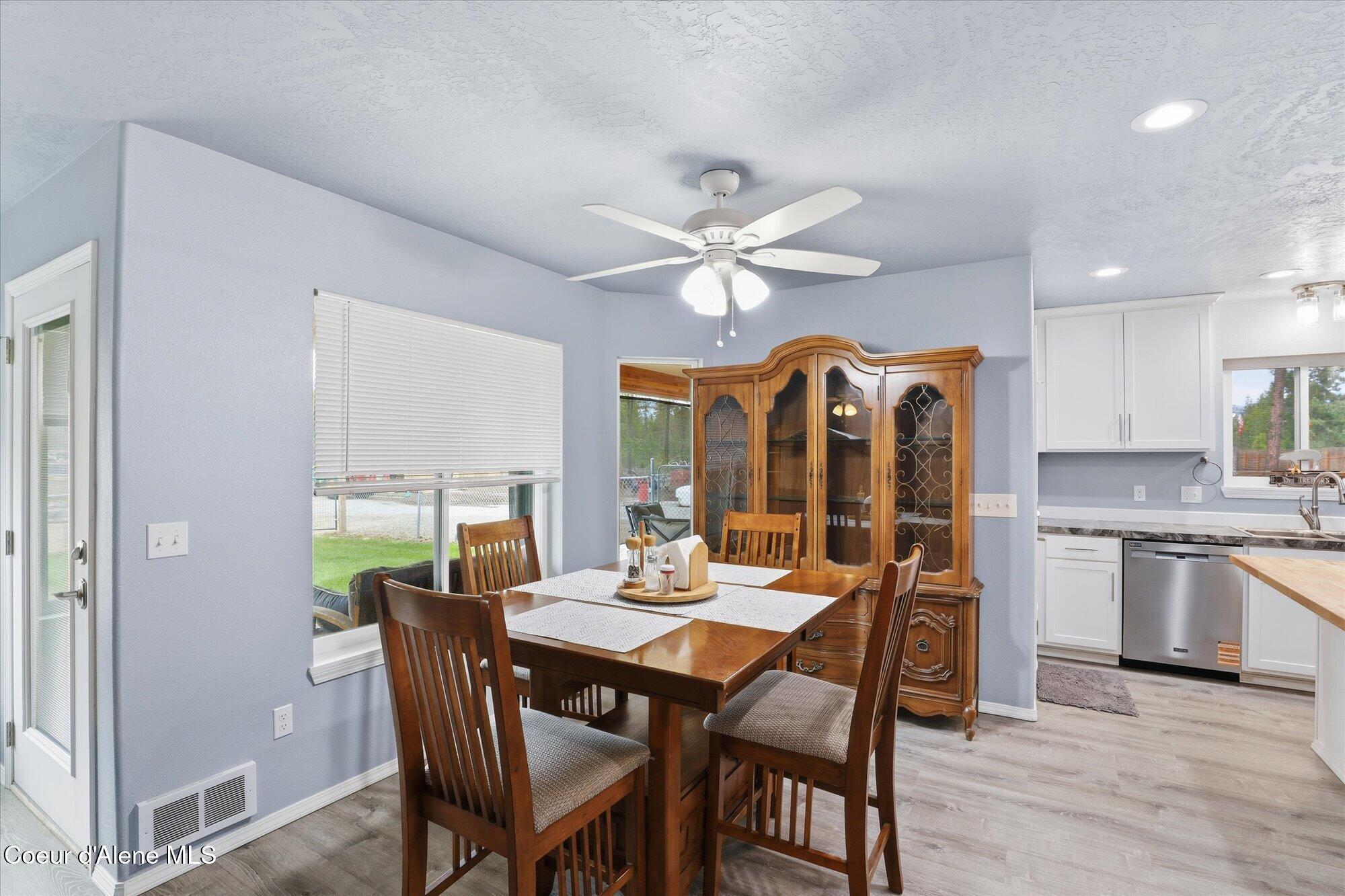 100 James Way Oldtown, ID 83822 - Photo 9 of 43 09-100 James Wy Rd