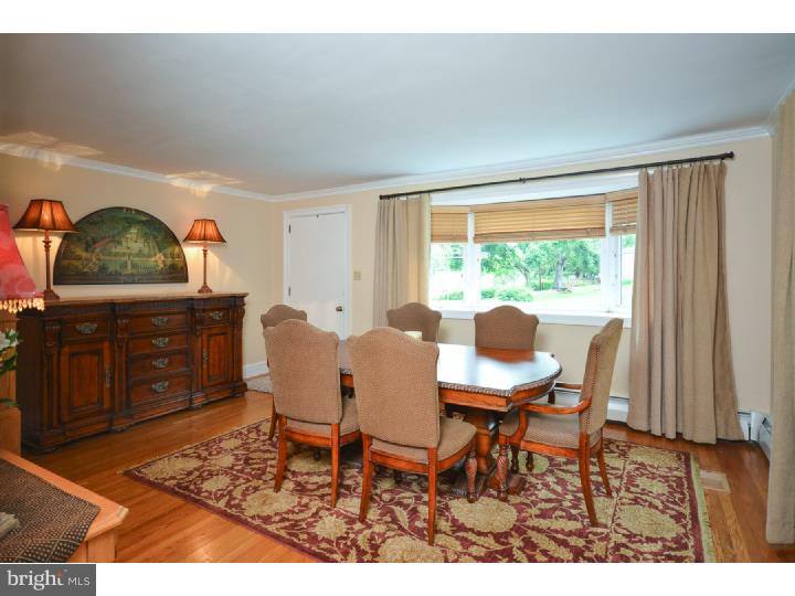2 Woodview Road Malvern, PA 19355 - Photo 11 of 20 Living Room
