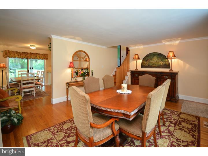2 Woodview Road Malvern, PA 19355 - Photo 12 of 20 Living Room