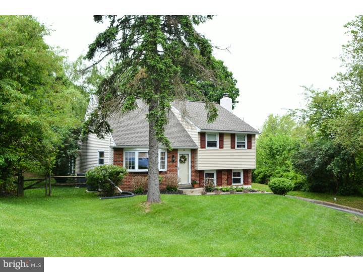 2 Woodview Road Malvern, PA 19355 - Photo 20 of 20 Front Yard