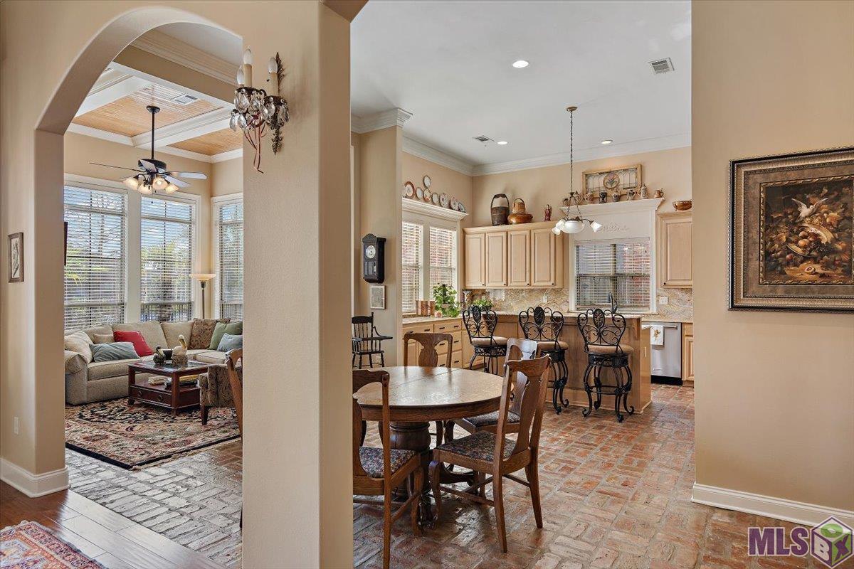 3113 Grand Way Avenue Baton Rouge, LA 70810 - Photo 9 of 46 Gallery Image 9