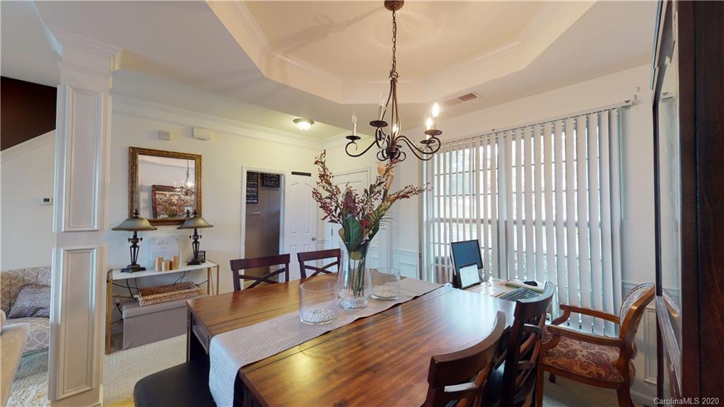 813 Harrier Road Charlotte, NC 28216 - Photo 12 of 46 Gallery Image 12