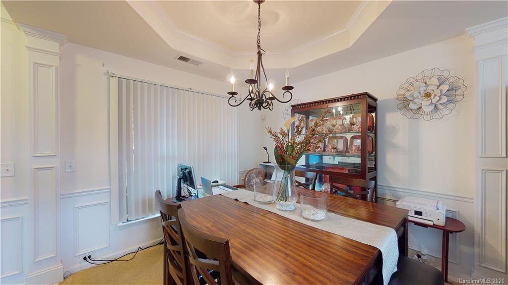 813 Harrier Road Charlotte, NC 28216 - Photo 13 of 46 Gallery Image 13