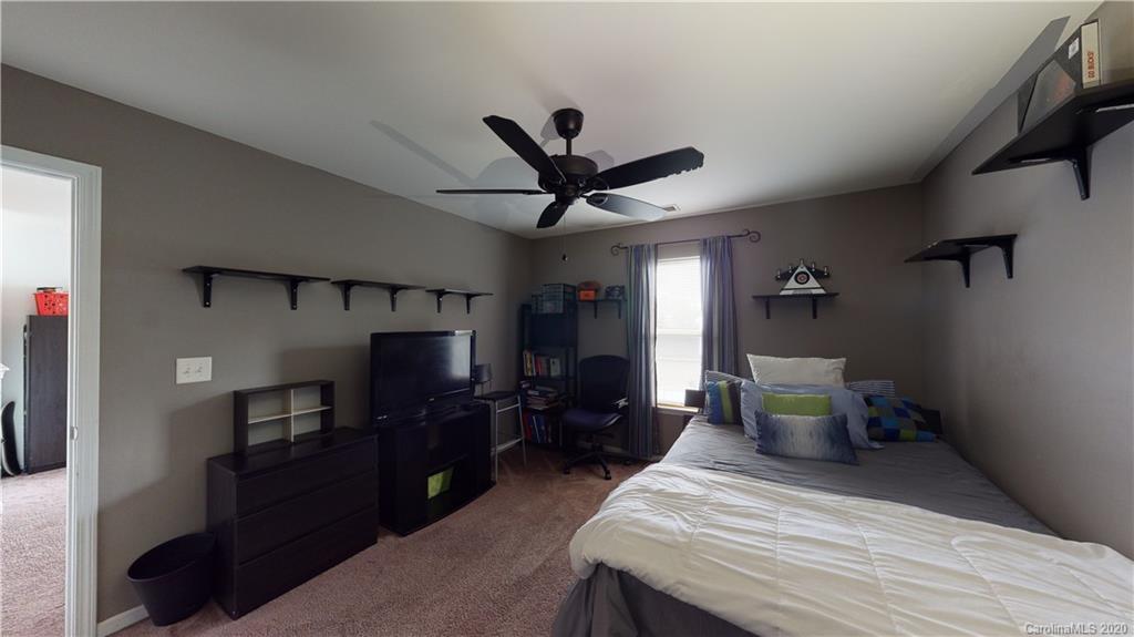 813 Harrier Road Charlotte, NC 28216 - Photo 24 of 46 Gallery Image 24