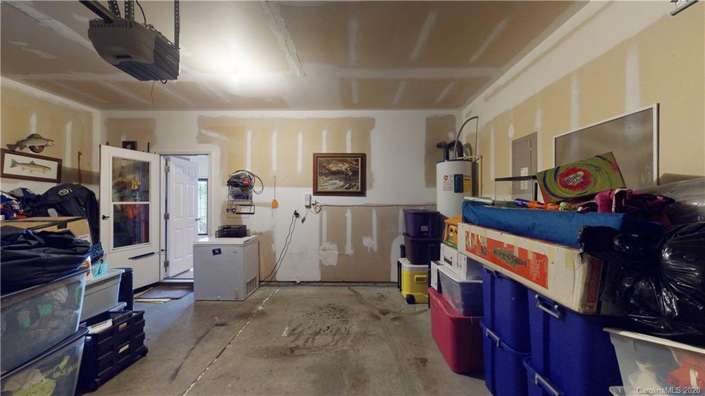 813 Harrier Road Charlotte, NC 28216 - Photo 35 of 46 Gallery Image 35