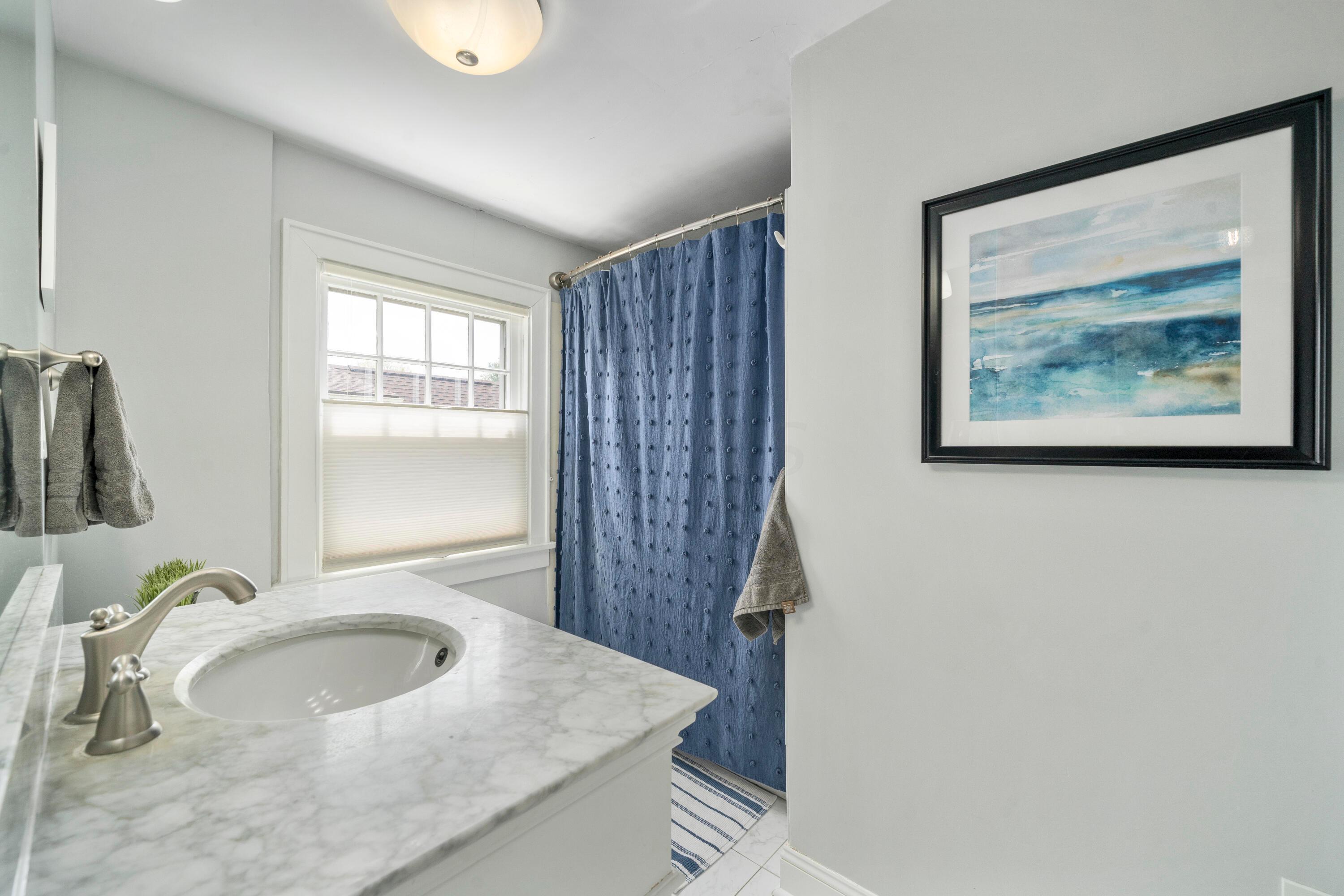 859 South Remington Road Bexley, OH 43209 - Photo 41 of 64 DSC05892