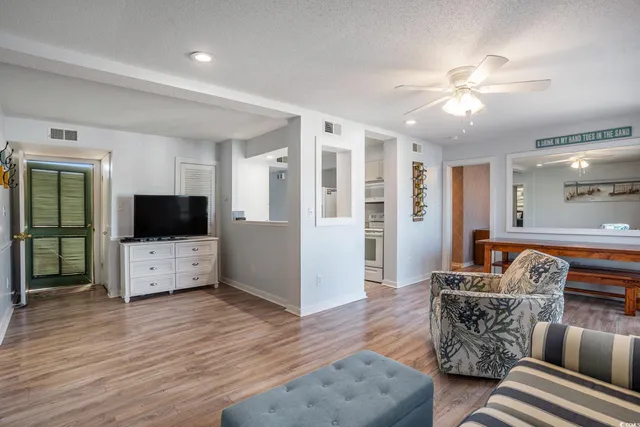 $280,000 | 9661 Shore Drive, Unit 2C6, Myrtle Beach, SC 29572