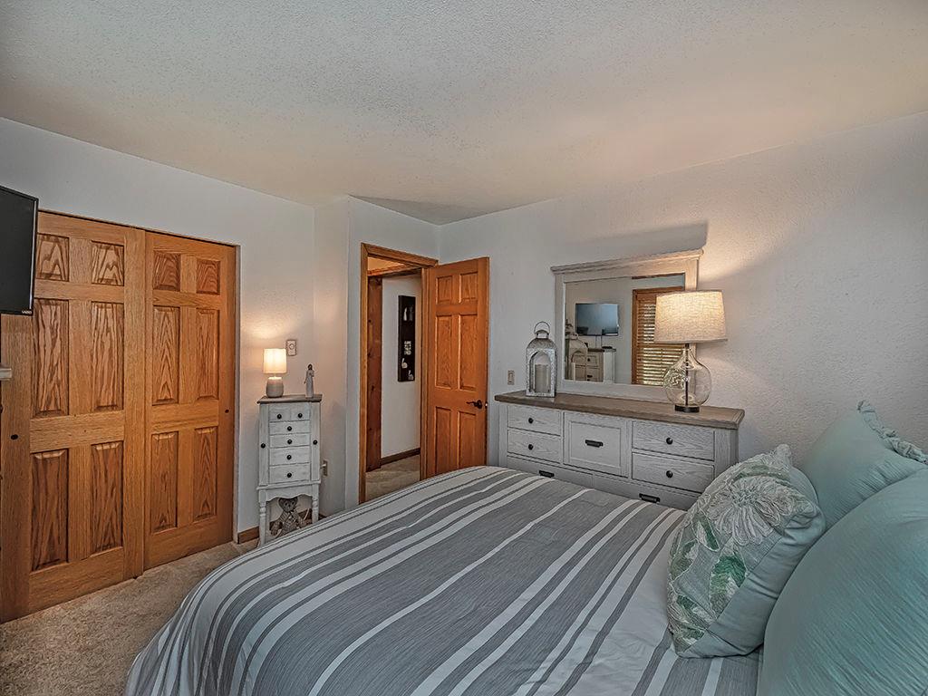 638 Knoll Lane Apollo, PA 15613 - Photo 14 of 30 a bedroom with a bed and a closet