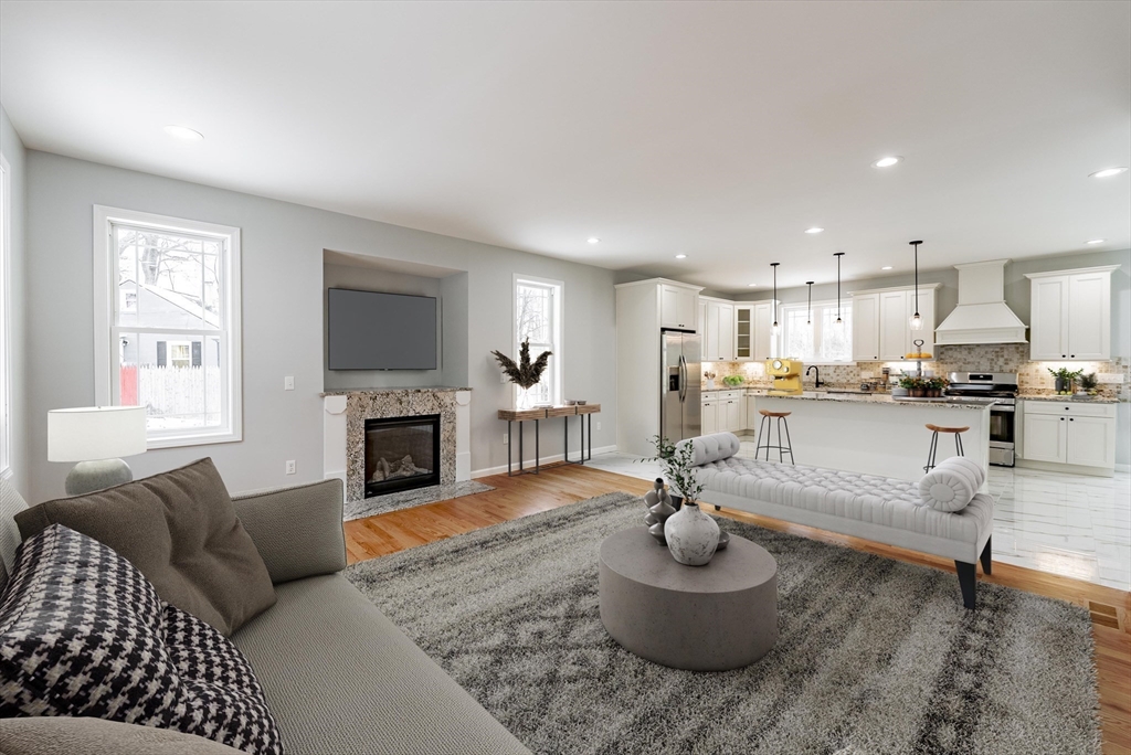 22 Leitch Street Springfield, MA 01109 - Photo 10 of 33 Gallery Image 10
