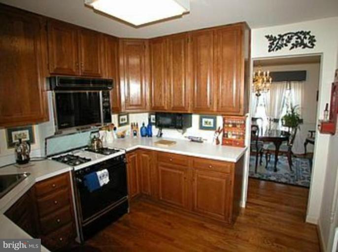 2469 Bear Den Road Frederick, MD 21701 - Photo 5 of 22 Kitchen