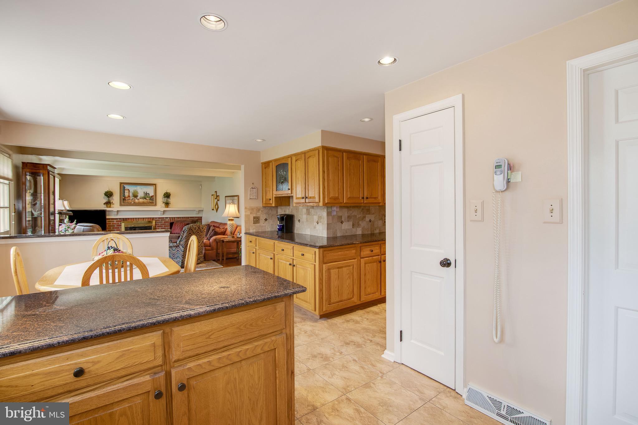 111 Partree Road Cherry Hill, NJ 08003 - Photo 11 of 40 Kitchen