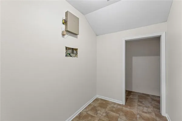 $275,000 | 5245 Overland Drive, Unit B22, Lawrence, KS 66049