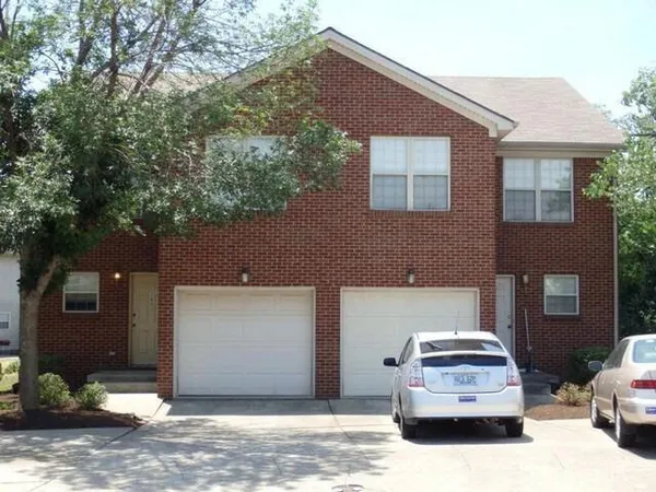 $1,695 | 3811 Sugar Creek Drive, Lexington, KY 40517