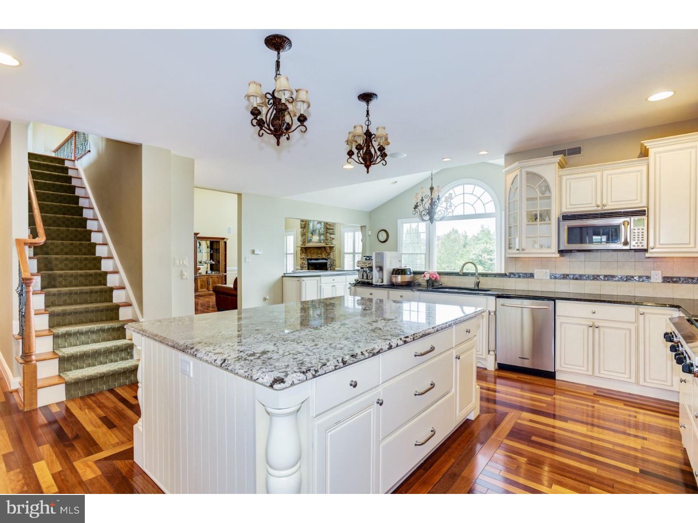 404 Salem Crossing Road Moorestown, NJ 08057 - Photo 6 of 33 Gallery Image 6
