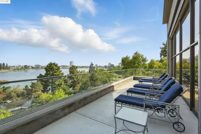 $649,000 | 565 Bellevue Avenue, Unit 2505, Oakland, CA 94610