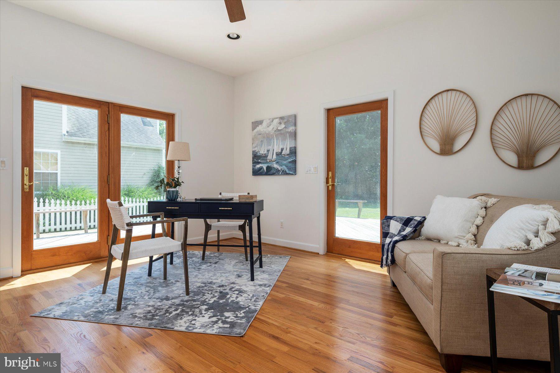 514 Fourth Street Annapolis, MD 21403 - Photo 6 of 40 Office or den with doors to the backyard