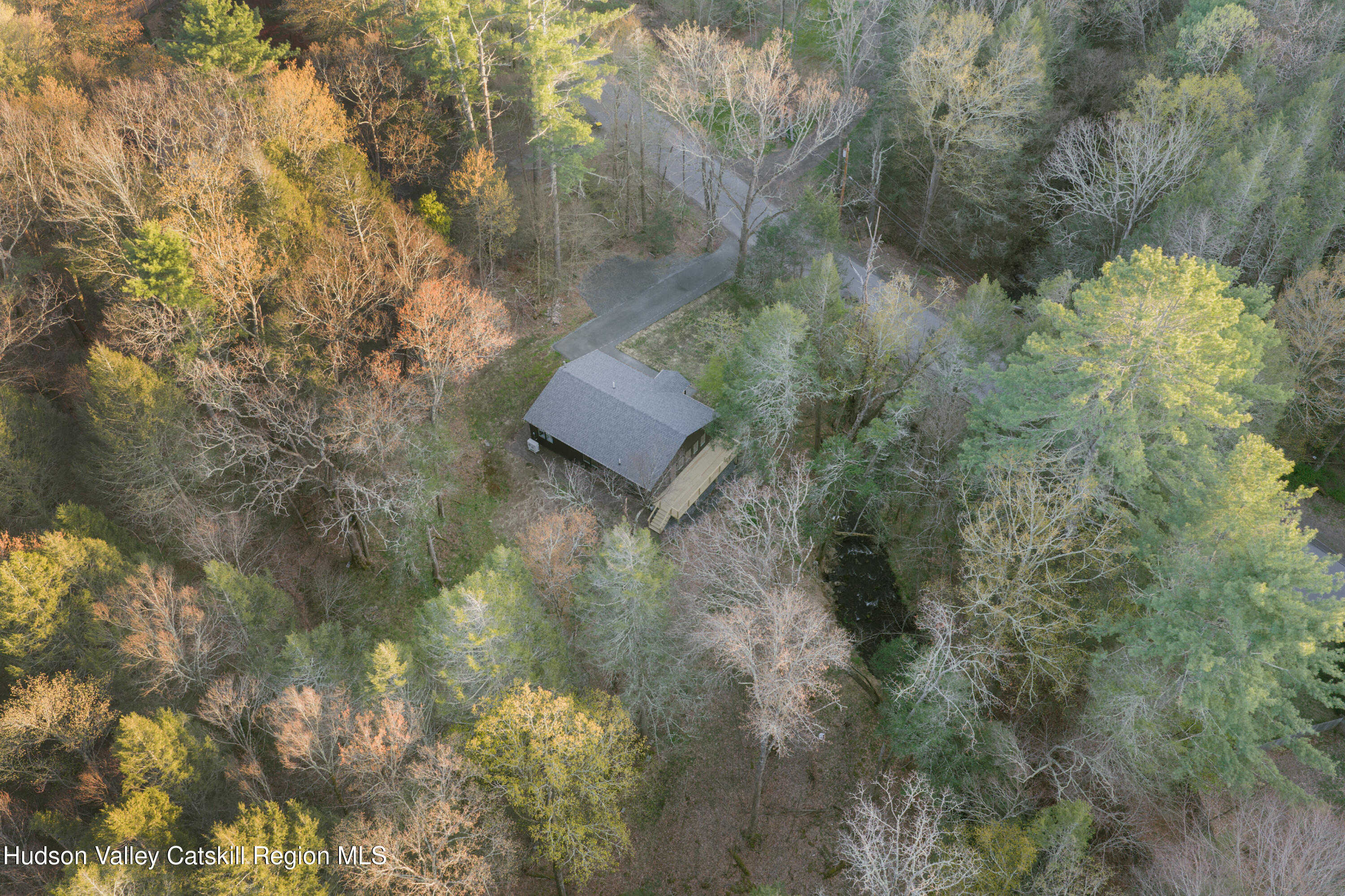 92 Upper Cherrytown Road Kerhonkson, NY 12446 - Photo 6 of 36