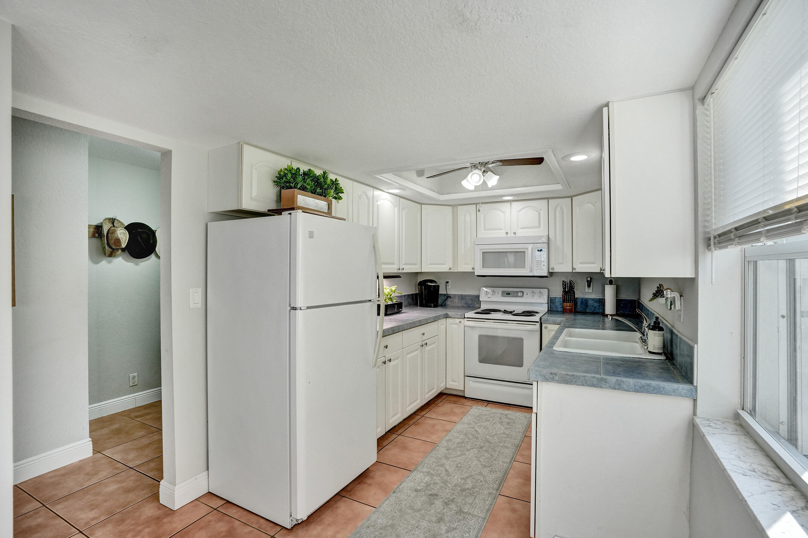 400 Wilma Circle, Unit 201 Riviera Beach, FL 33404 - Photo 20 of 56 DSC08014