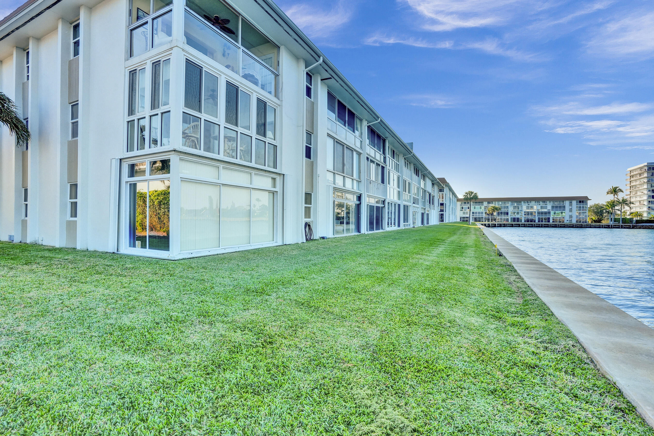 400 Wilma Circle, Unit 201 Riviera Beach, FL 33404 - Photo 3 of 56 DSC08056