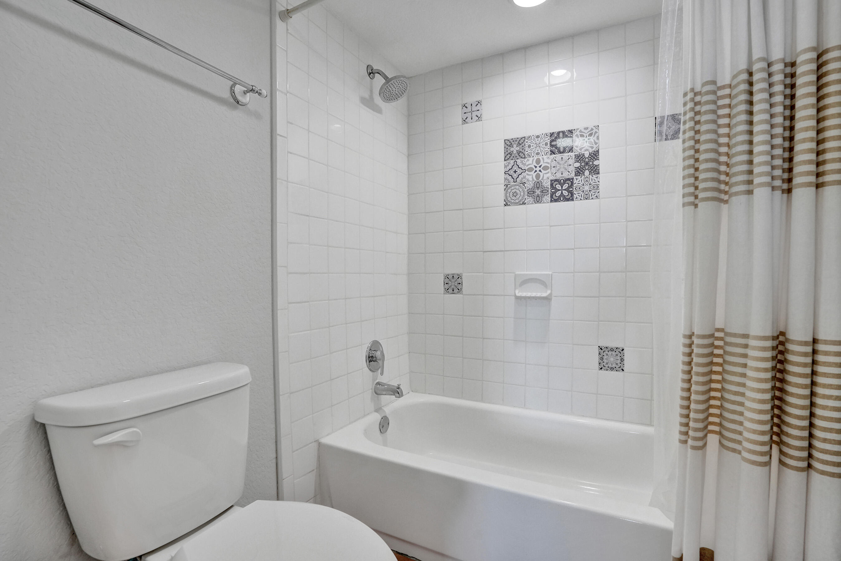 400 Wilma Circle, Unit 201 Riviera Beach, FL 33404 - Photo 32 of 56 DSC07945