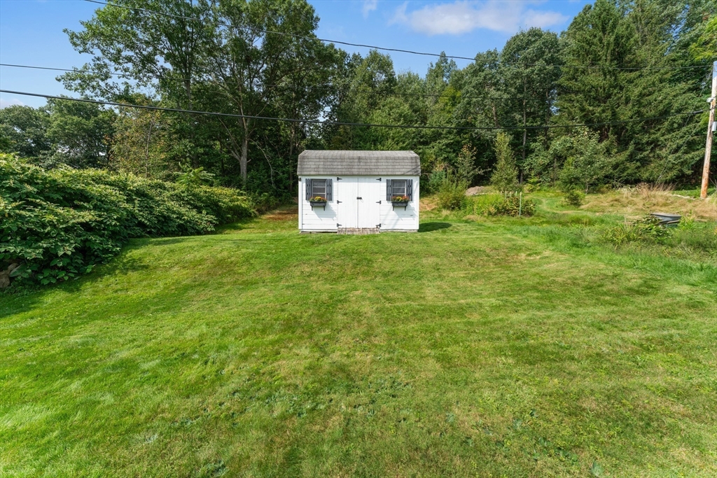 13 Gordon Street Worcester, MA 01604 - Photo 30 of 38 Gallery Image 30