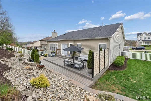 $539,500 | 324 Bramtonn Place, Arnold, MO 63010