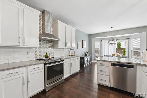 $539,500 | 324 Bramtonn Place, Arnold, MO 63010