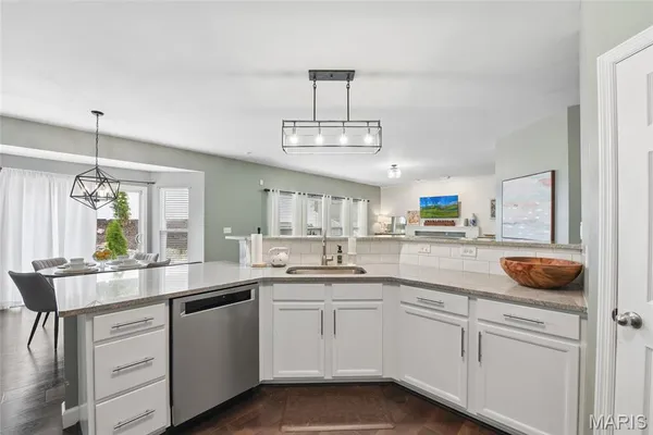 $539,500 | 324 Bramtonn Place, Arnold, MO 63010