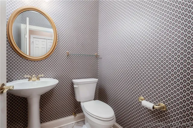 $650,000 | 5034 Bent Creek Drive, Floyds Knobs, IN 47119