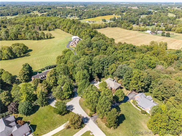 $650,000 | 5034 Bent Creek Drive, Floyds Knobs, IN 47119