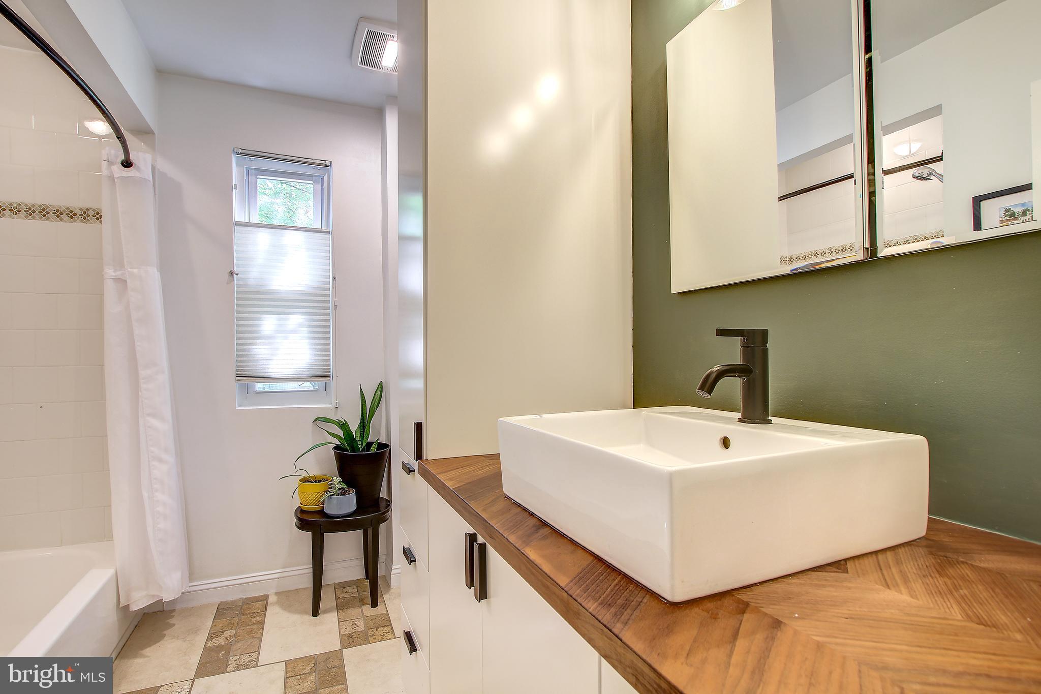 1505 Sanford Road Silver Spring, MD 20902 - Photo 21 of 48 Gallery Image 21