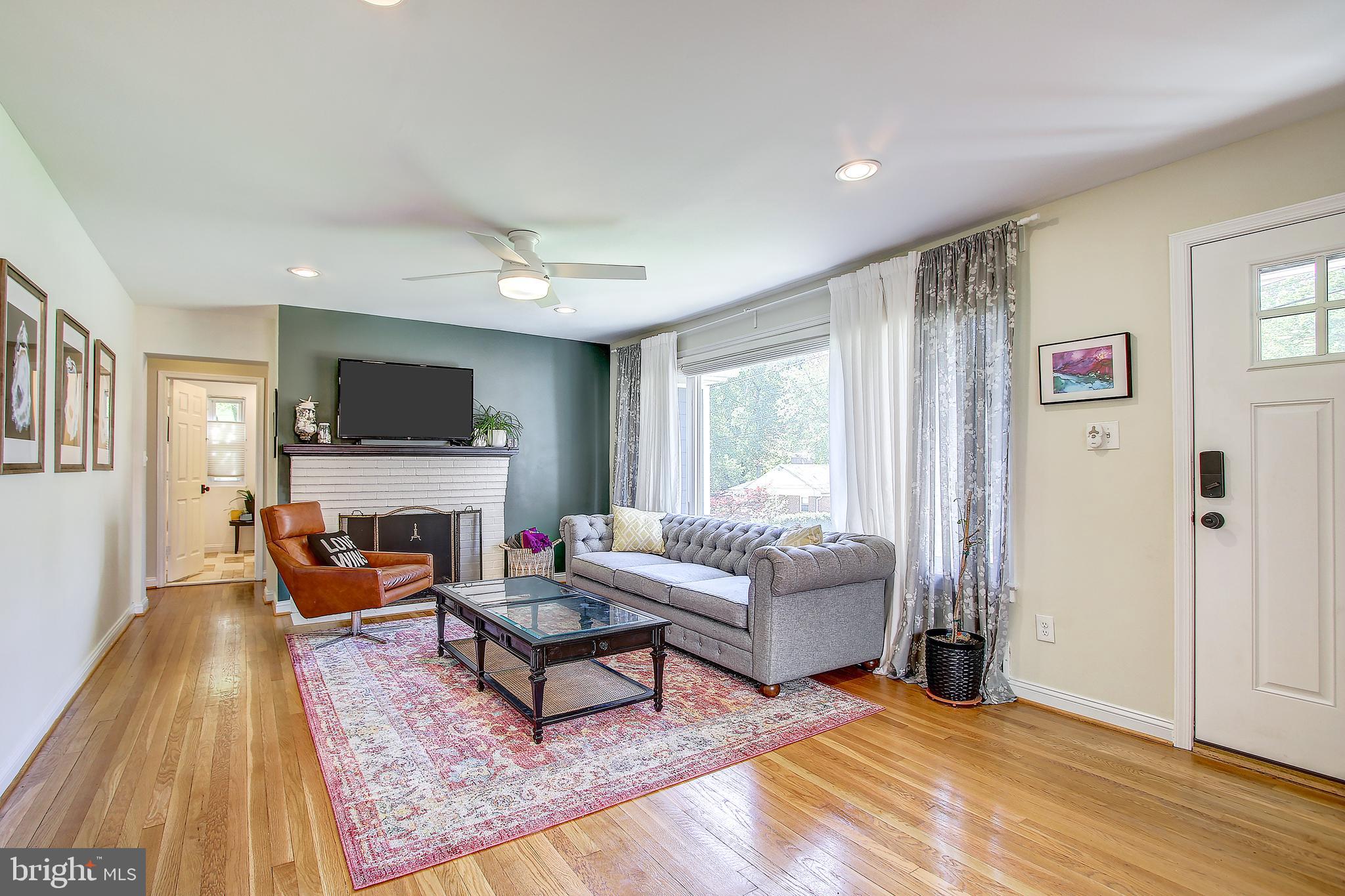 1505 Sanford Road Silver Spring, MD 20902 - Photo 7 of 48 Gallery Image 7