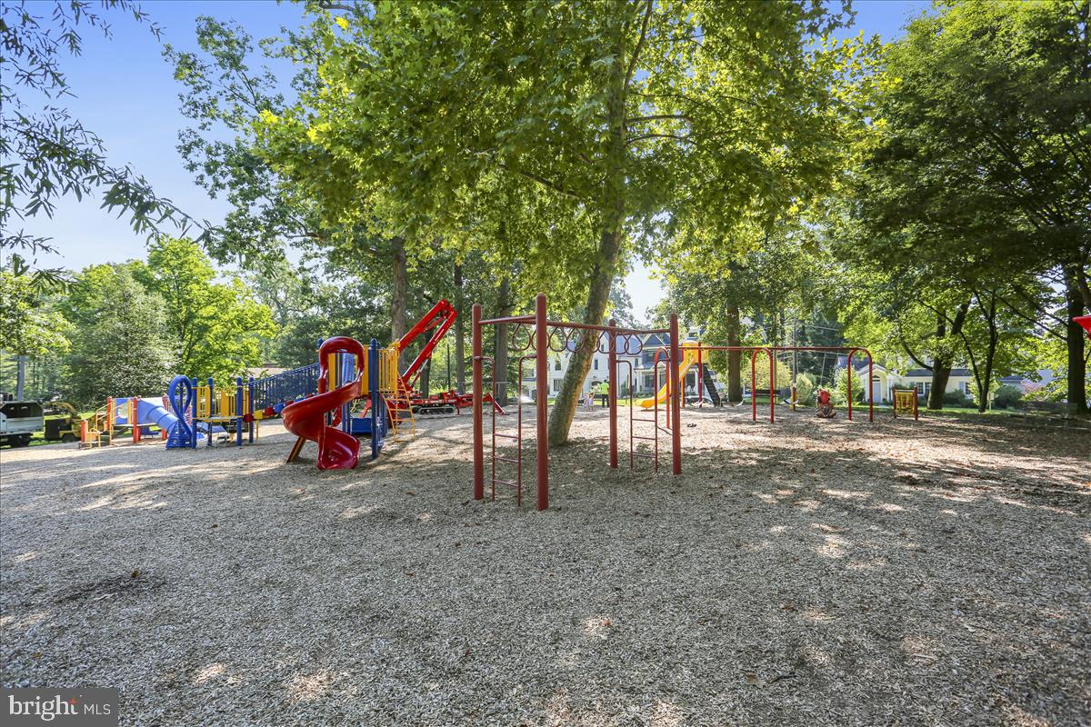 4537 Fairfield Drive Bethesda, MD 20814 - Photo 47 of 80