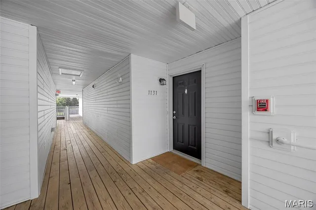 $179,900 | 1131 Saravalle Drive, St. Peters, MO 63376