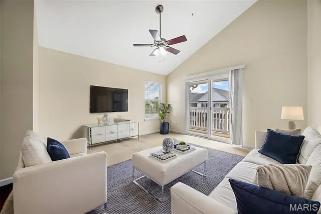 $179,900 | 1131 Saravalle Drive, St. Peters, MO 63376