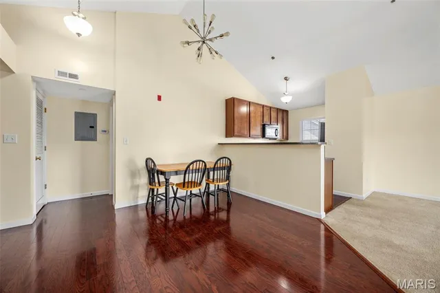 $179,900 | 1131 Saravalle Drive, St. Peters, MO 63376