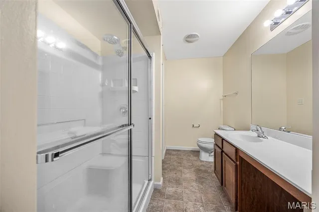 $179,900 | 1131 Saravalle Drive, St. Peters, MO 63376