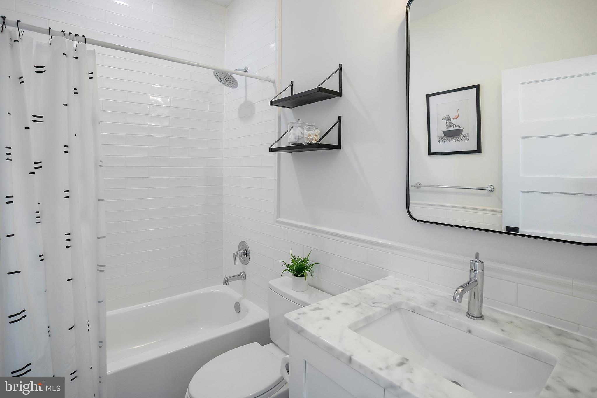 3569 Warder Street Northwest, Unit 5 Washington, DC 20010 - Photo 22 of 39 Second Full Bathroom