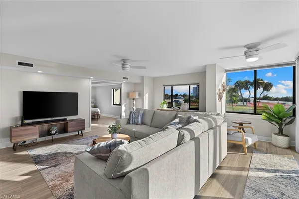 $680,000 | 6672 Estero Boulevard, Unit A108, Fort Myers Beach, FL 33931