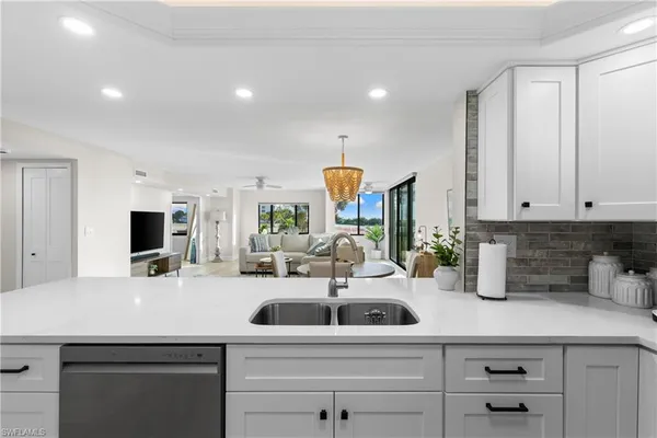 $680,000 | 6672 Estero Boulevard, Unit A108, Fort Myers Beach, FL 33931