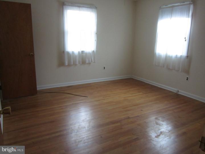 123 Ridge Road Southampton, NJ 08088 - Photo 9 of 24 Master Bedroom