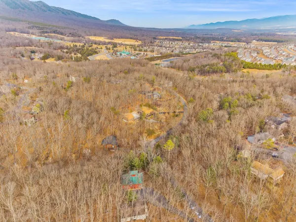 $735,000 | 175 Cub Lane, McGaheysville, VA 22840