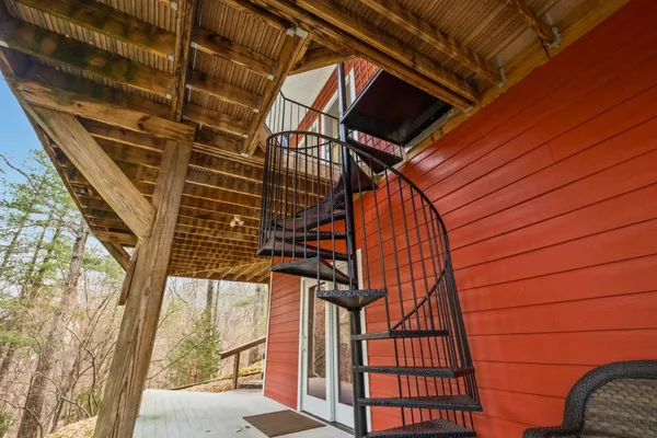 $735,000 | 175 Cub Lane, McGaheysville, VA 22840