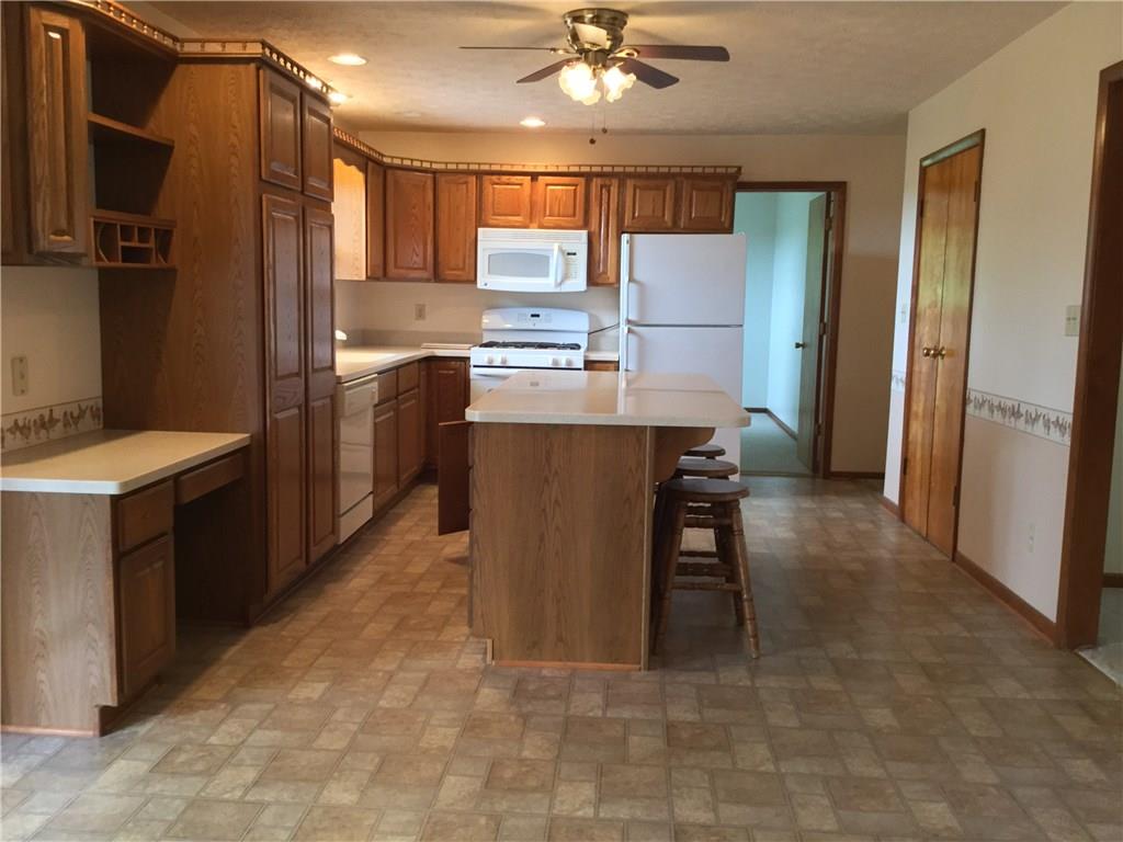 567 Weber Road Greenfield, IN 46140 - Photo 12 of 23 Gallery Image 12