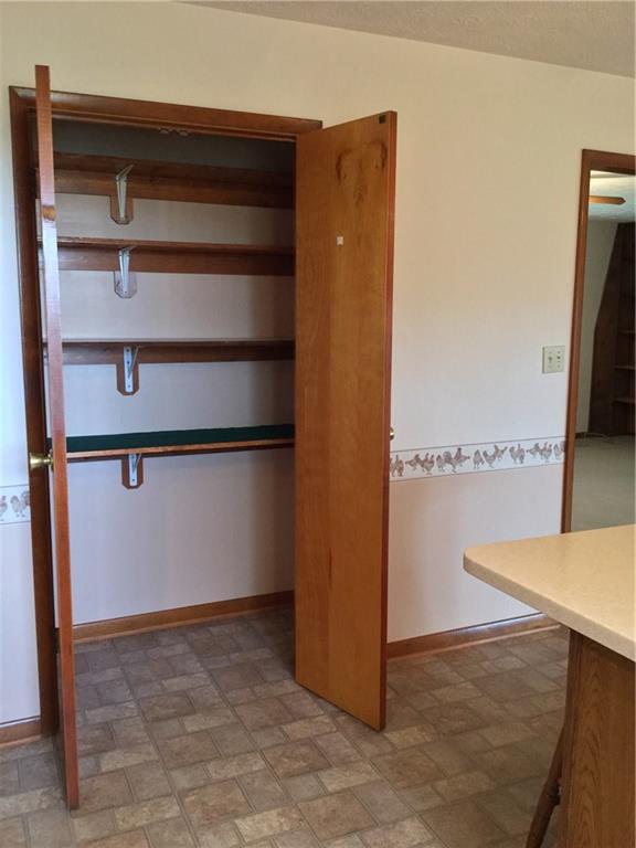 567 Weber Road Greenfield, IN 46140 - Photo 16 of 23 Gallery Image 16