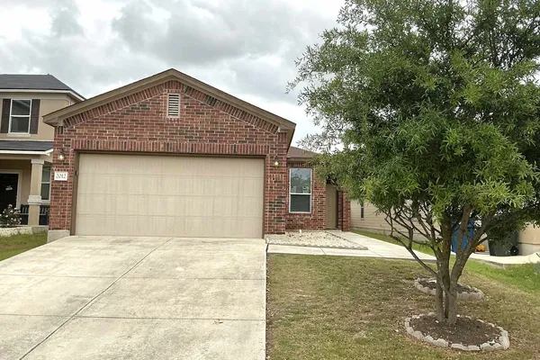 $1,840 | 2012 Brandywine Drive, New Braunfels, TX 78130