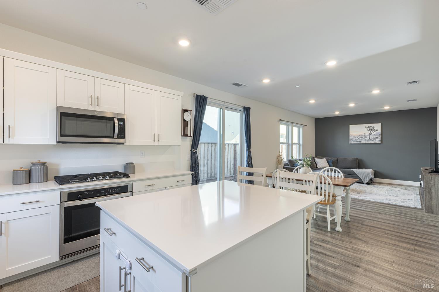 6092 Oak Leaf Place Rohnert Park, CA 94928 - Photo 15 of 39 Open concept great room with kitchen. living. and dining.