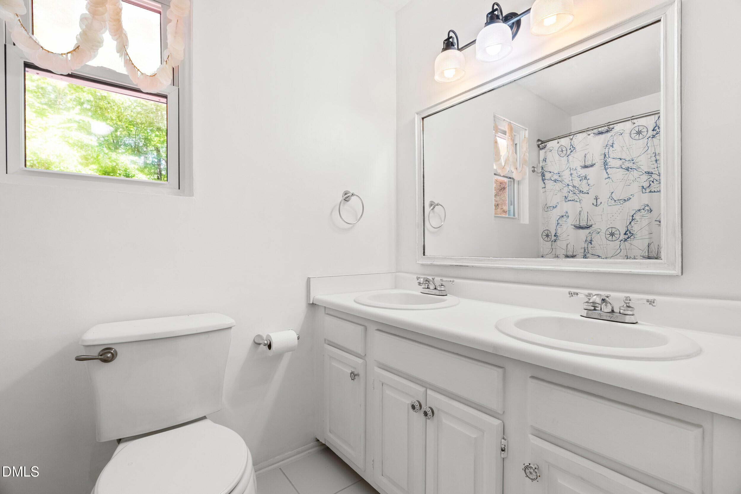 133 Stagecrest Drive Raleigh, NC 27603 - Photo 21 of 36 Primary suite bath