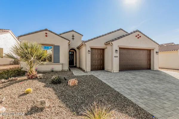 $595,000 | 61645 East Travertine Street, Oracle, AZ 85623