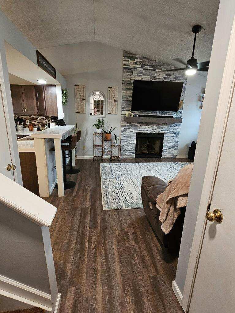 1451 Tera Alta Road Columbus, OH 43207 - Photo 4 of 20 D1F024C8-C433-4E6C-B306-591EF749FE5E